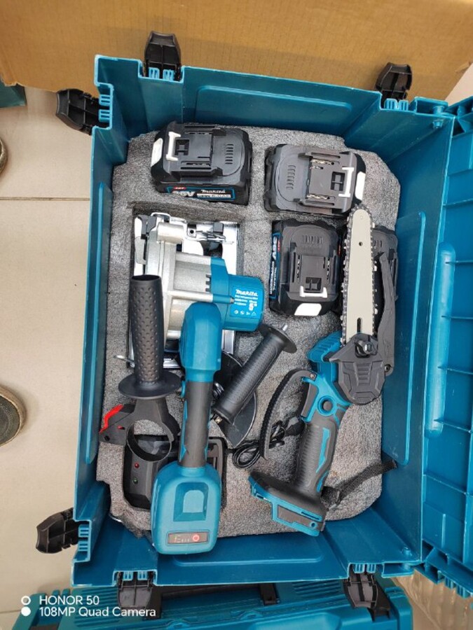 Набор 6x1 Перфоратор, сучкорез, гайковерт, болгарка, шуруповерт, циркулярка