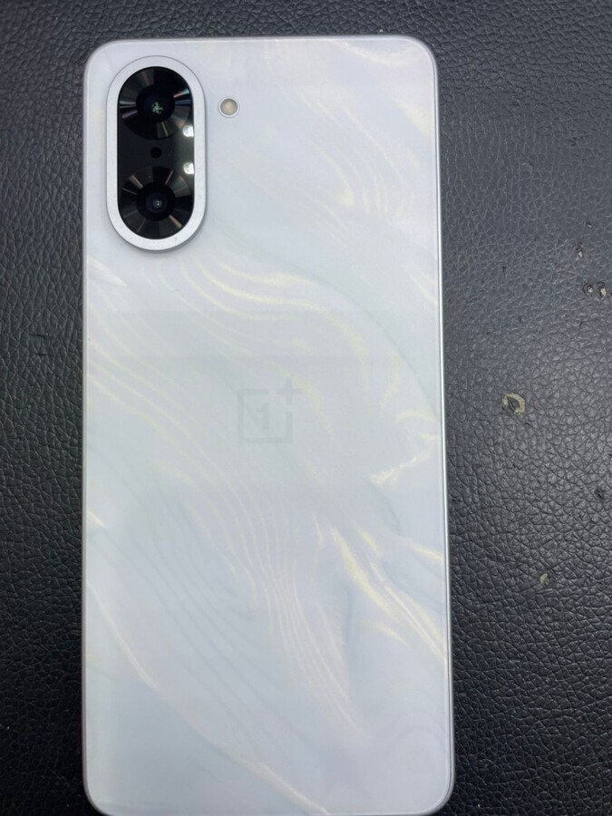 Смартфон OnePlus Nord CE 5 8/256