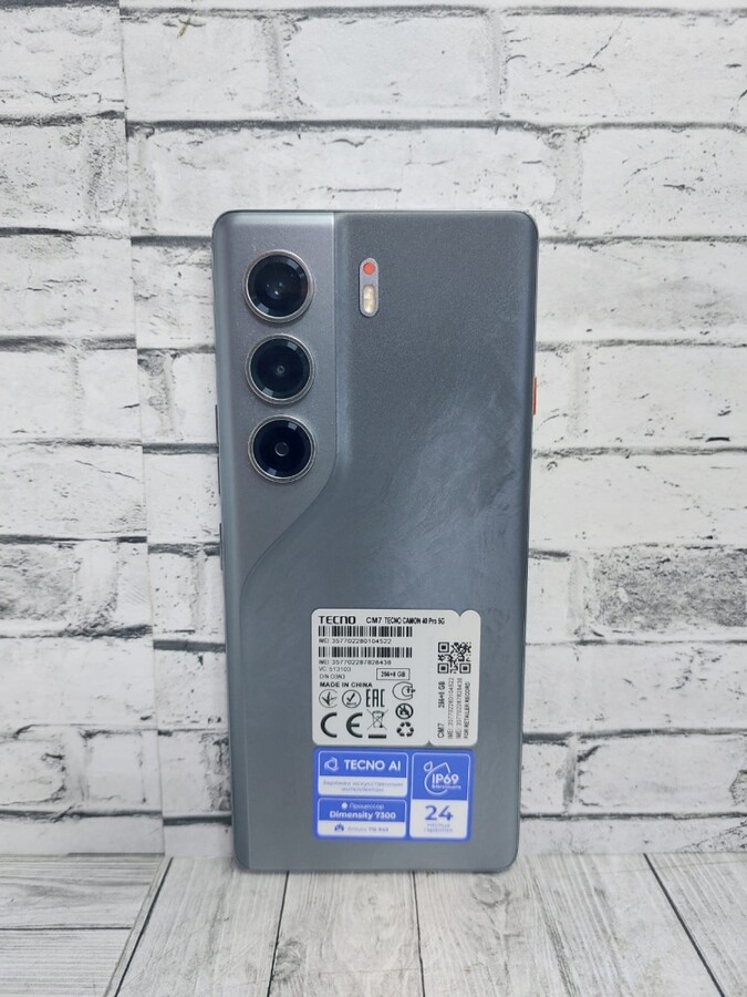 Мобильный телефон Tecno camon 40 pro 5g 8/256