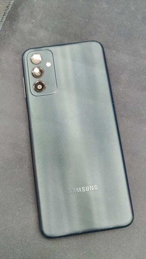 Смартфон Samsung F13 64gb