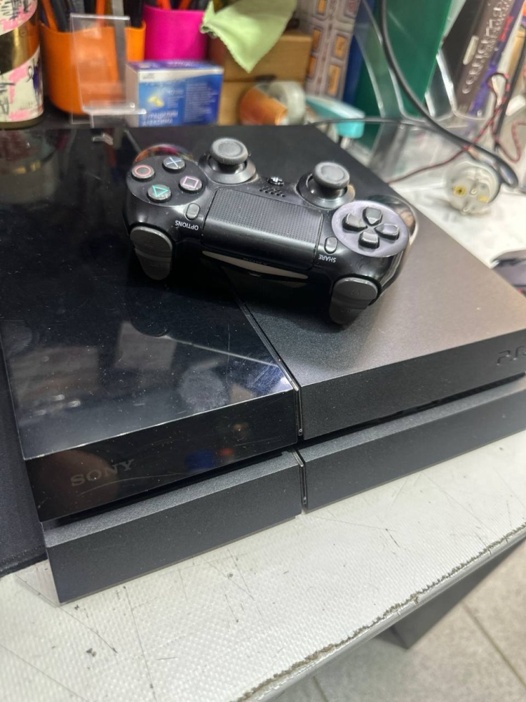 Игровая приставка Sony PlayStation 4 fat