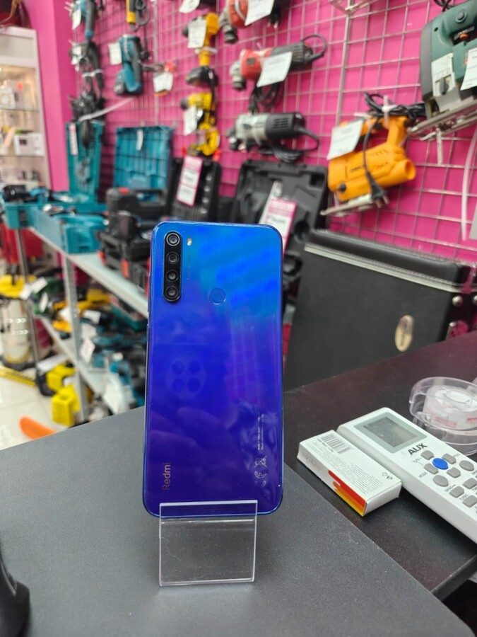 Смартфон Xiaomi Redmi Note 8T 4/64