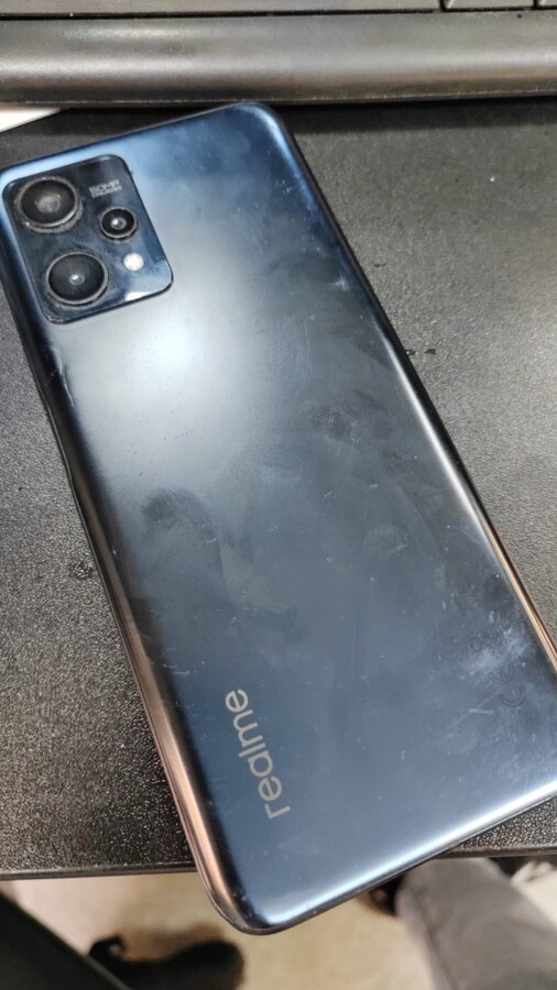 Смартфон Realme 9