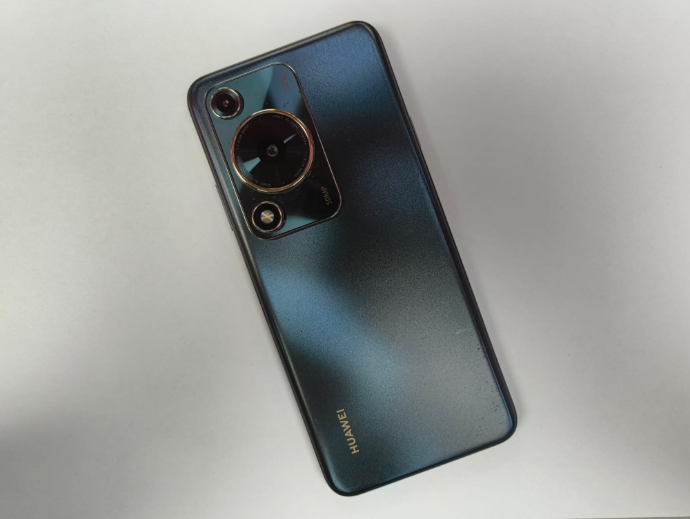 Смартфон Huawei Nova Y72 8/128гб