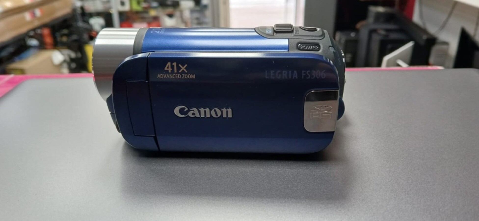 Видеокамера Canon Legria FS306