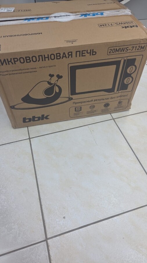 Микроволновая печь BBK 712m