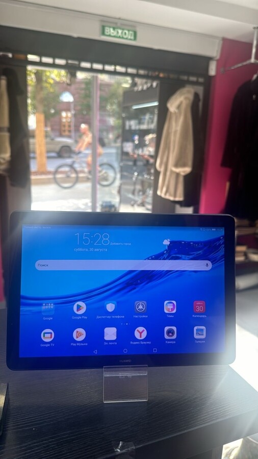 Планшет  Huawei mediapad t5