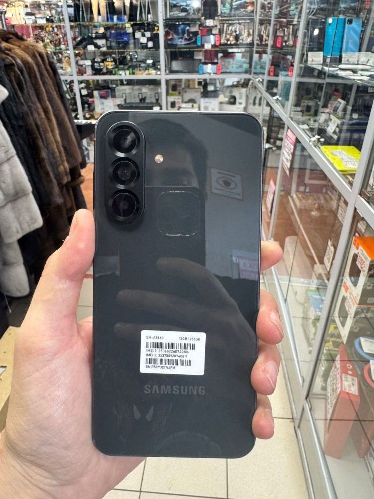 Смартфон Samsung A56(12\256)