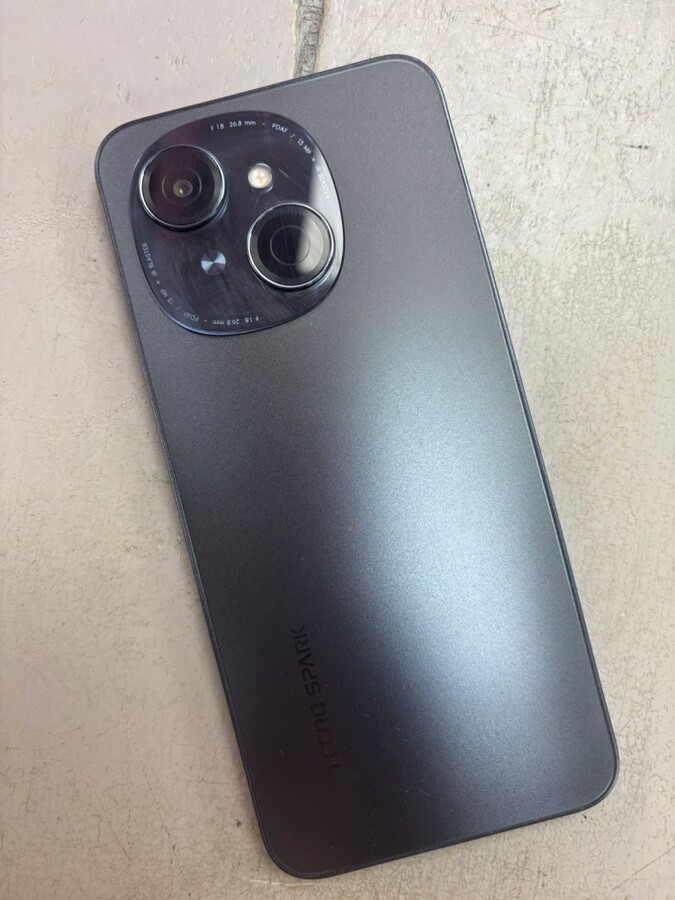 Мобильный телефон Tecno SPARK Go 1 3\64