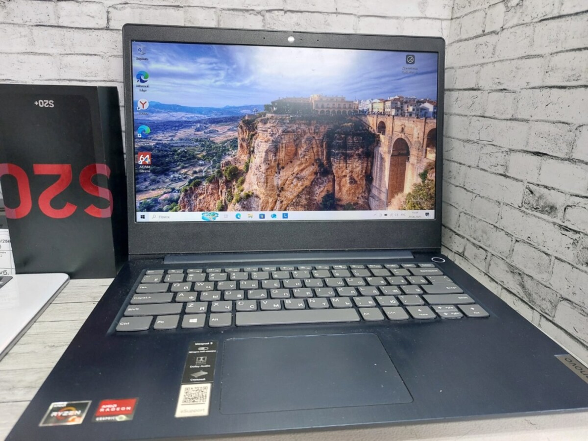Ноутбук Lenovo ideapad 3