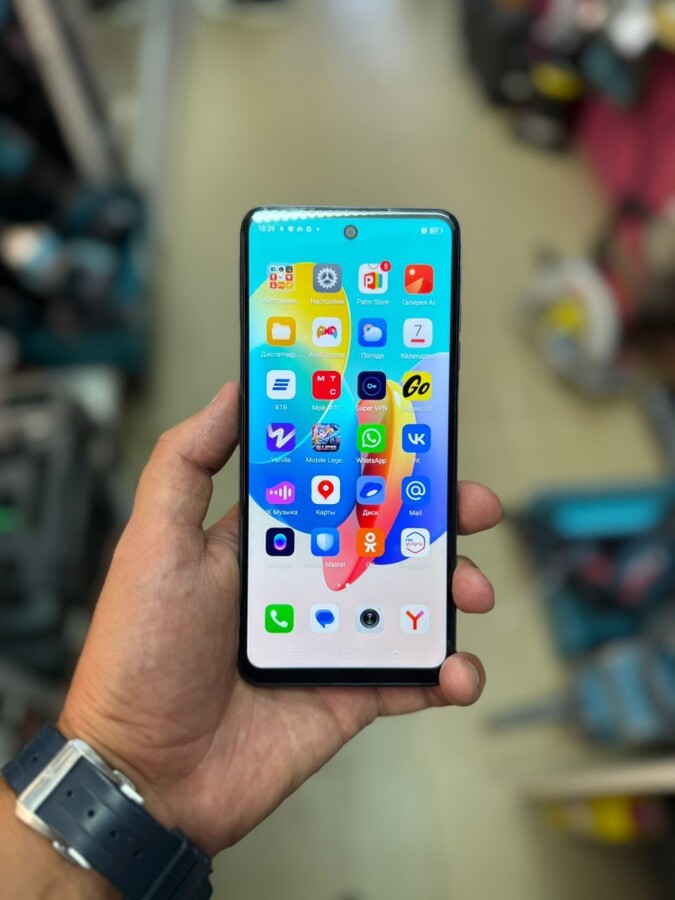 Мобильный телефон Tecno Spark Go 2024 4/64