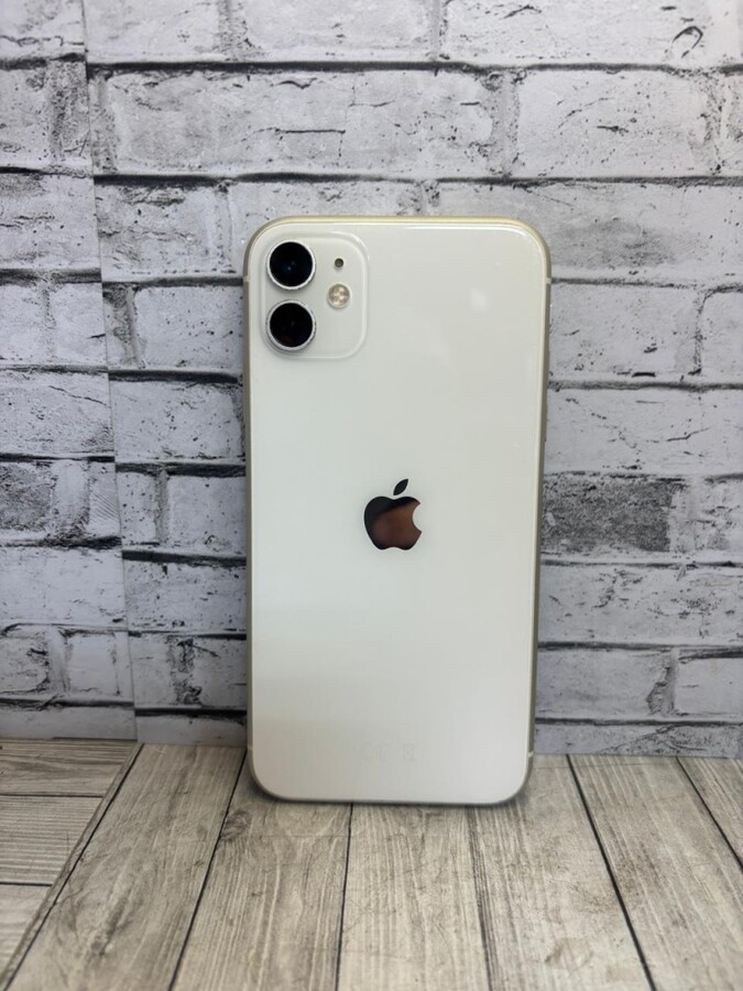 Смартфон iPhone 11 128 Gb
