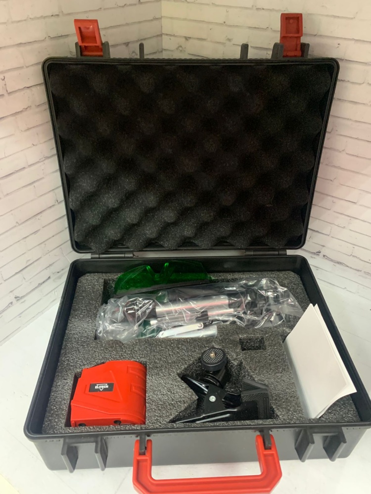 Лазерный уровень elitech 4к-зел