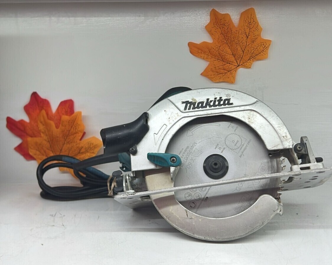 Циркулярная пила MAKITA HS7601