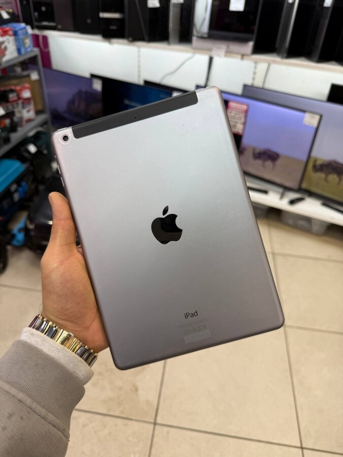 Планшет Apple iPad Air A1475 16gb