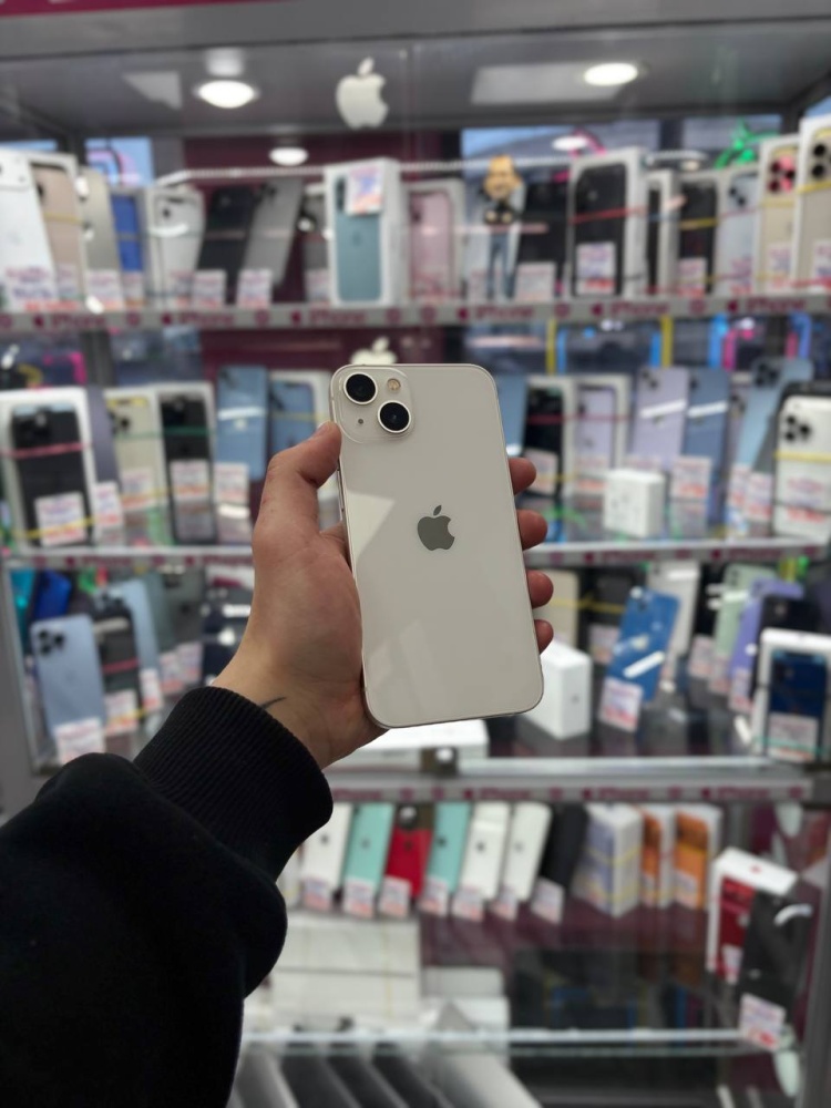 Смартфон iPhone 13 128 Gb