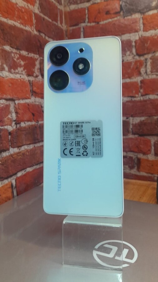 Мобильный телефон Tecno spark 10 pro