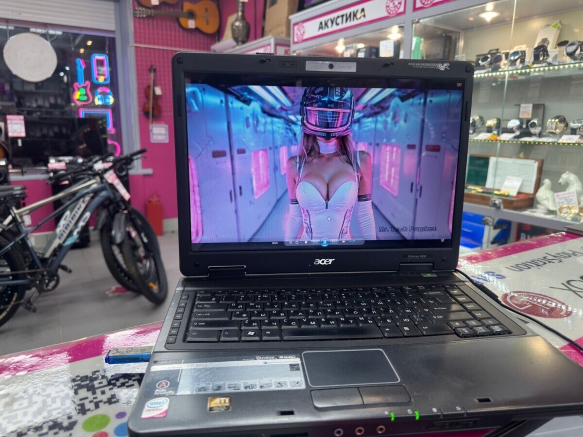 Ноутбук Acer 2 DuoT5800/4Gb/500Gb