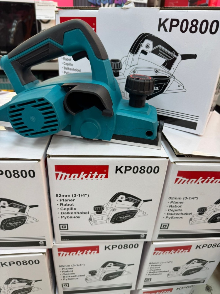 Рубанок Makita KP0800