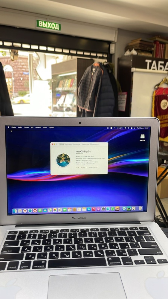 Ноутбук Macbook Air 13-INCH-2014