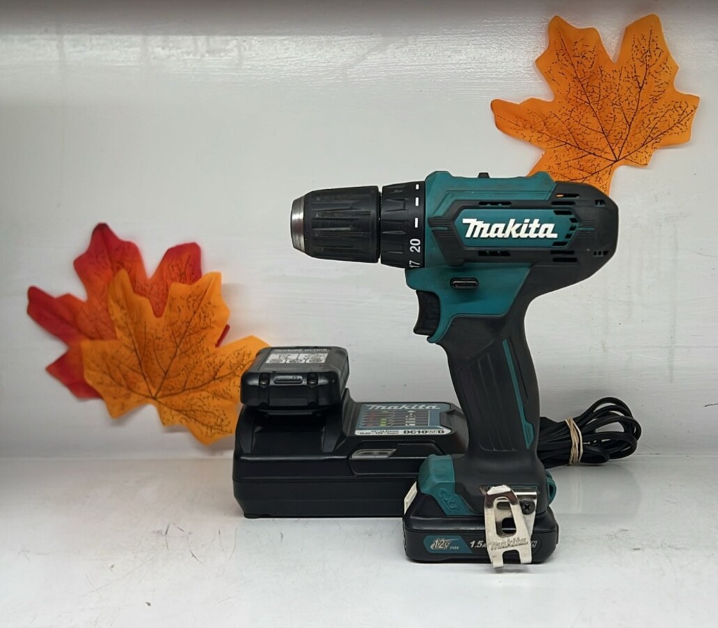 Шуруповерт Makita DF333D 12V