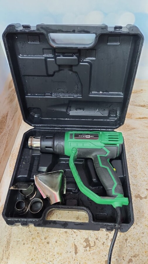Фен строительный FinePower HG0220, 2000Вт, 4 насадки