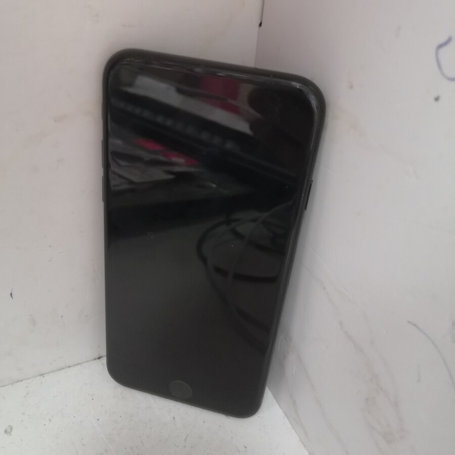 Смартфон iPhone 7 128Gb