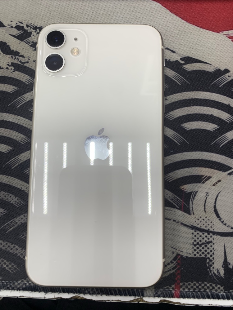 Смартфон iPhone 11 128 Gb