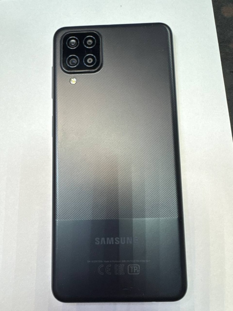 Смартфон Samsung A12