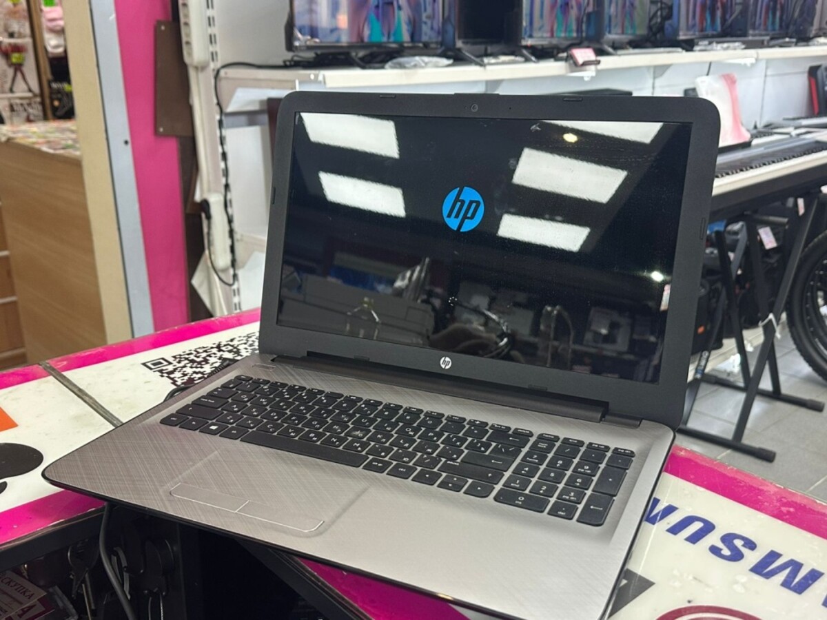 Ноутбук HP AMD A87410/HDD1T/8ОЗУ