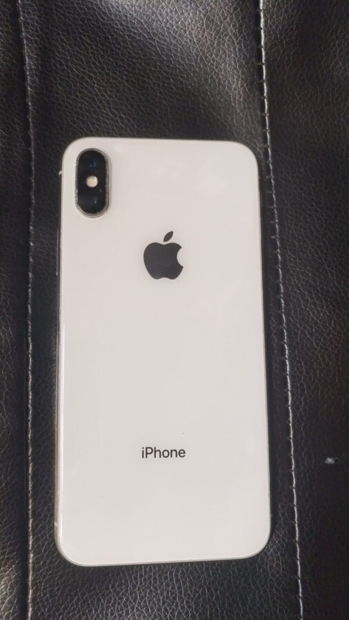 Смартфон iPhone X 64Gb