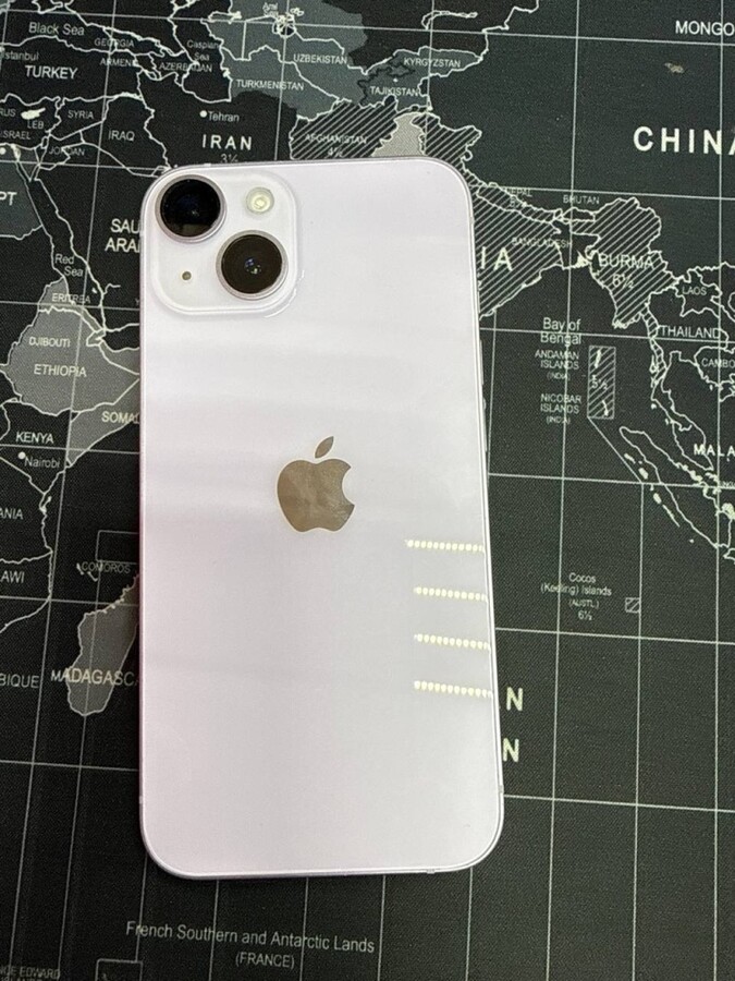 Смартфон iPhone 14 128