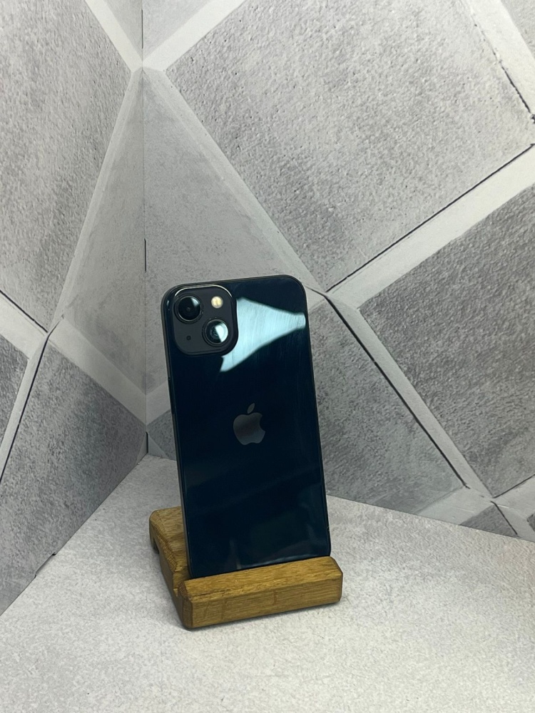 Смартфон iPhone 13 128 Gb