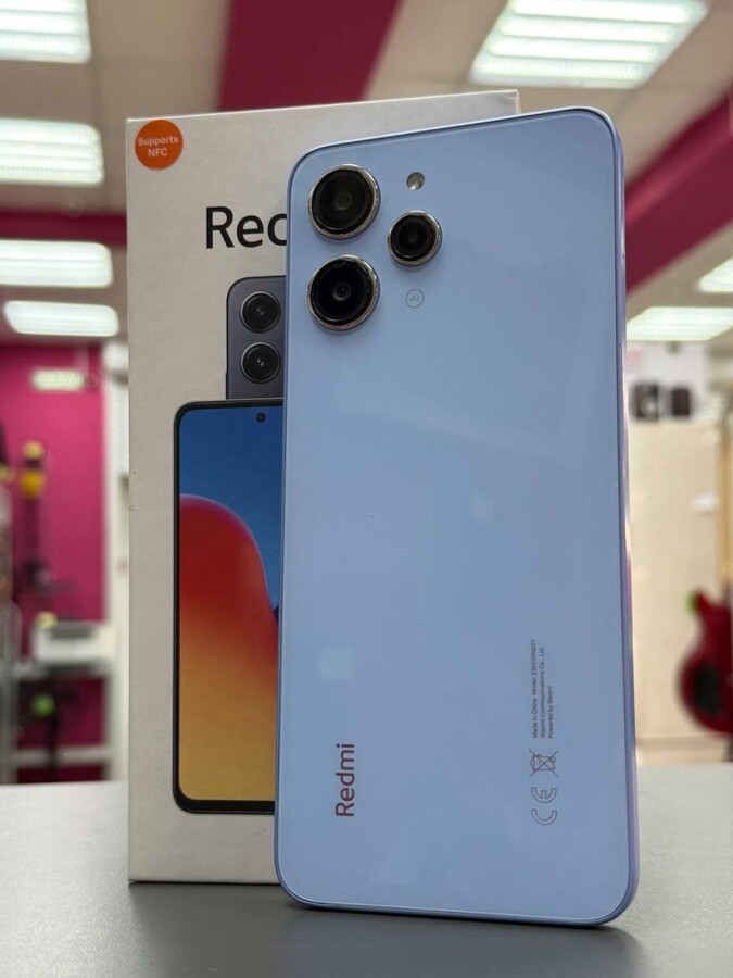 Смартфон Xiaomi Redmi 12 4/128