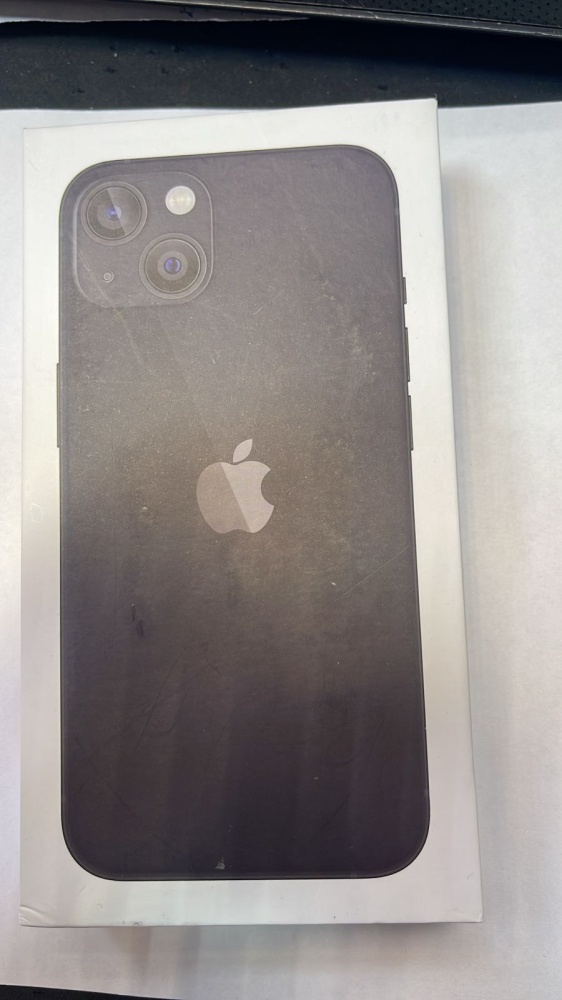 Смартфон iPhone 13 256 Gb 100%