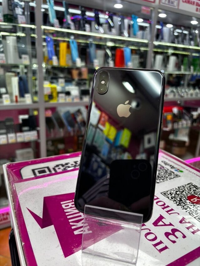 Смартфон iPhone X 64Gb 74%