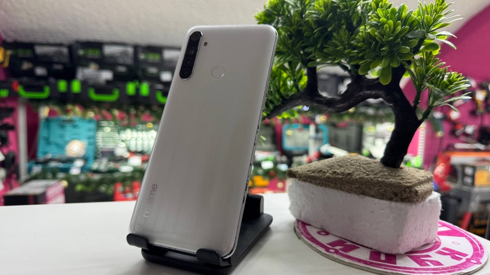 Смартфон Realme 6i 4/128