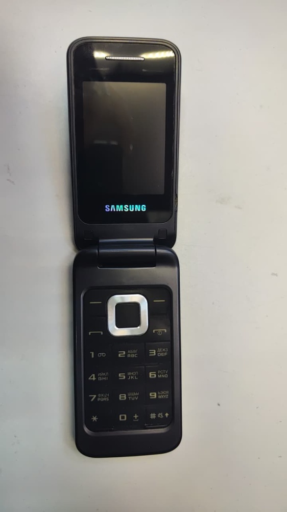 Смартфон Samsung E1070