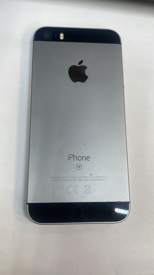 Смартфон iPhone 5S