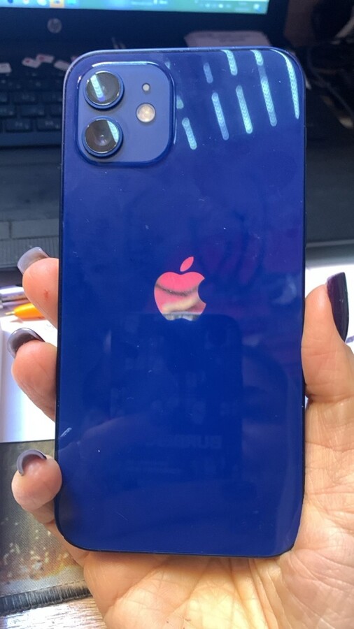 Смартфон iPhone 12 64 Gb