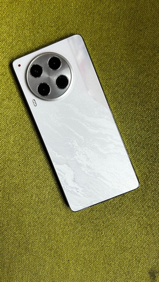 Tecno camon 30 12/256