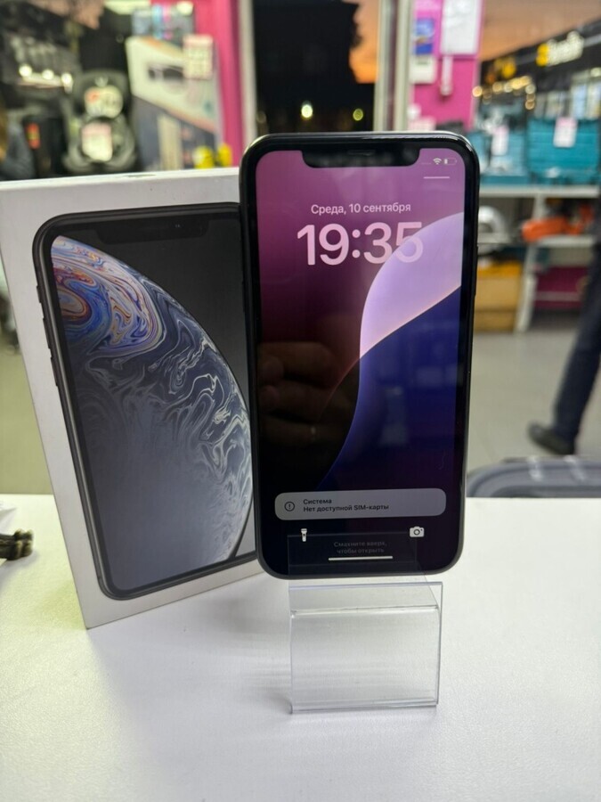Смартфон iPhone XR 64 Gb