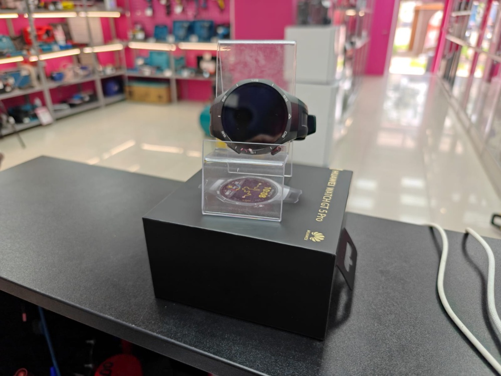 Фитнес-браслет Huawei Watch GT 5 Pro