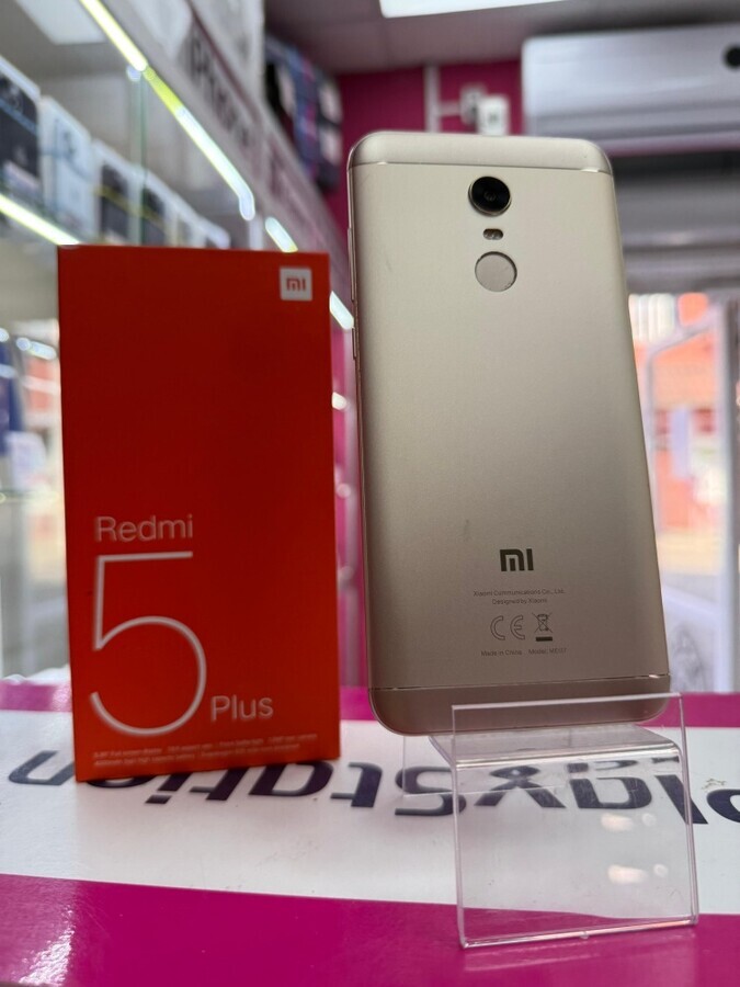 Смартфон Xiaomi Redmi 5 3/32gb