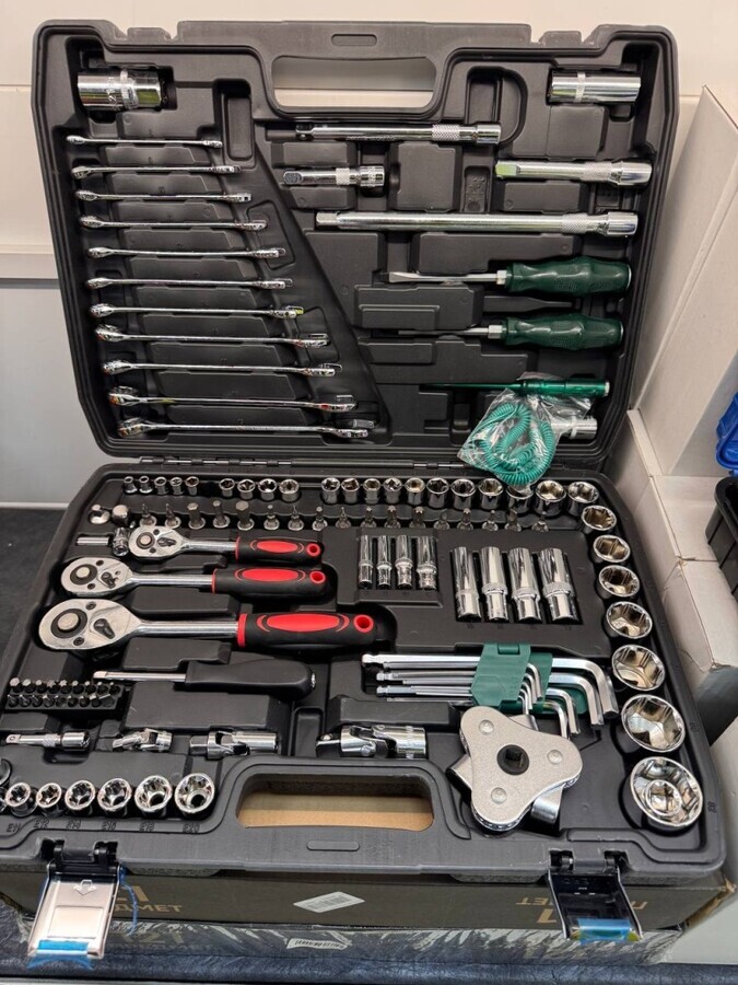 Набор инструментов RR 121 Предмет