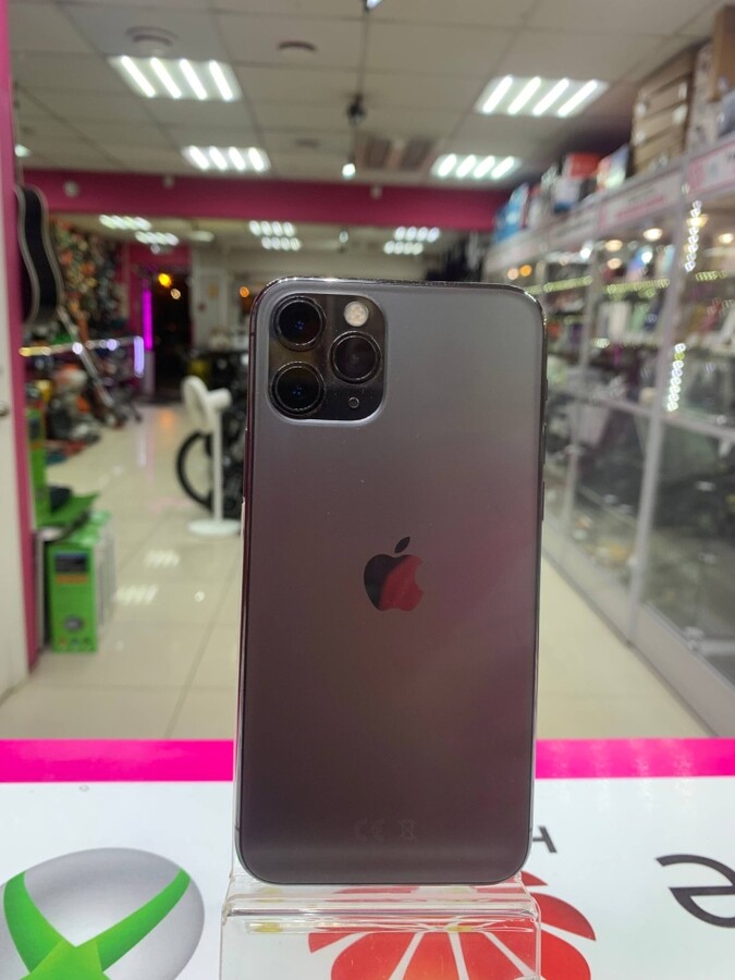 Смартфон iPhone 11 PRO 64 Gb