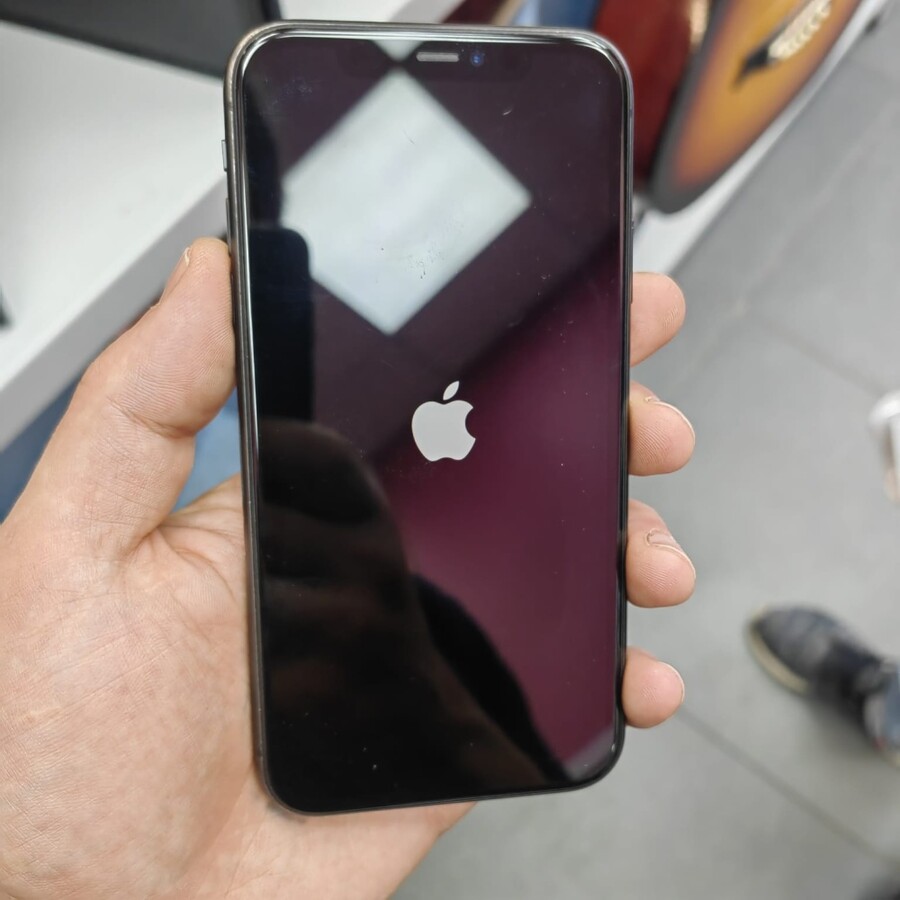 Смартфон iPhone 11 64Gb