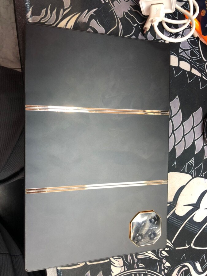 Планшет др. марка