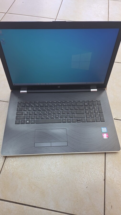 Ноутбук HP 17bs103our