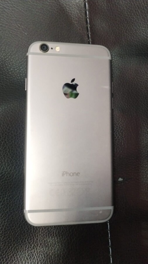 Смартфон iPhone 6  16 гб